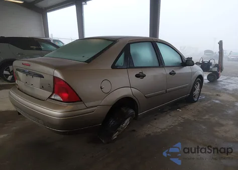 2004 Ford Focus Se из США, поврежденный, VIN 1FAFP34324W162541